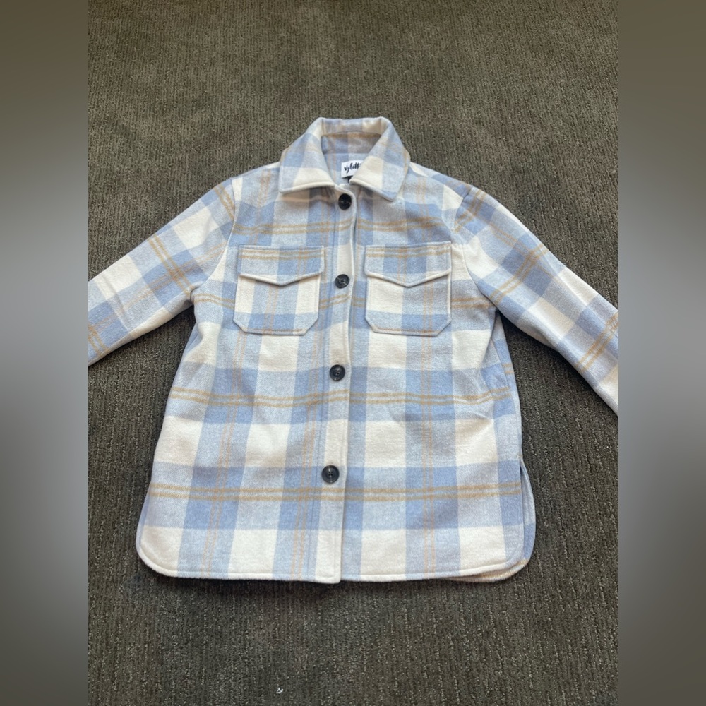 Medium, purple-blue/white/yellow, waist length coat